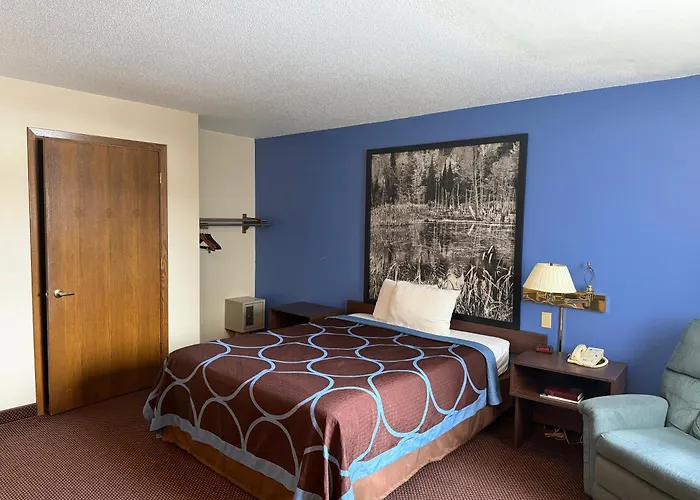 Iron Mountain Inn & Suites Mi Us 2